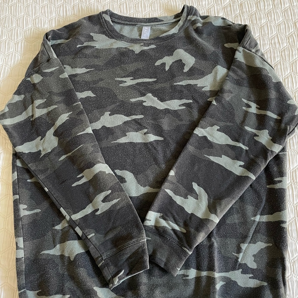 Athleta Studio to Street Printed Camo Sweatshirt